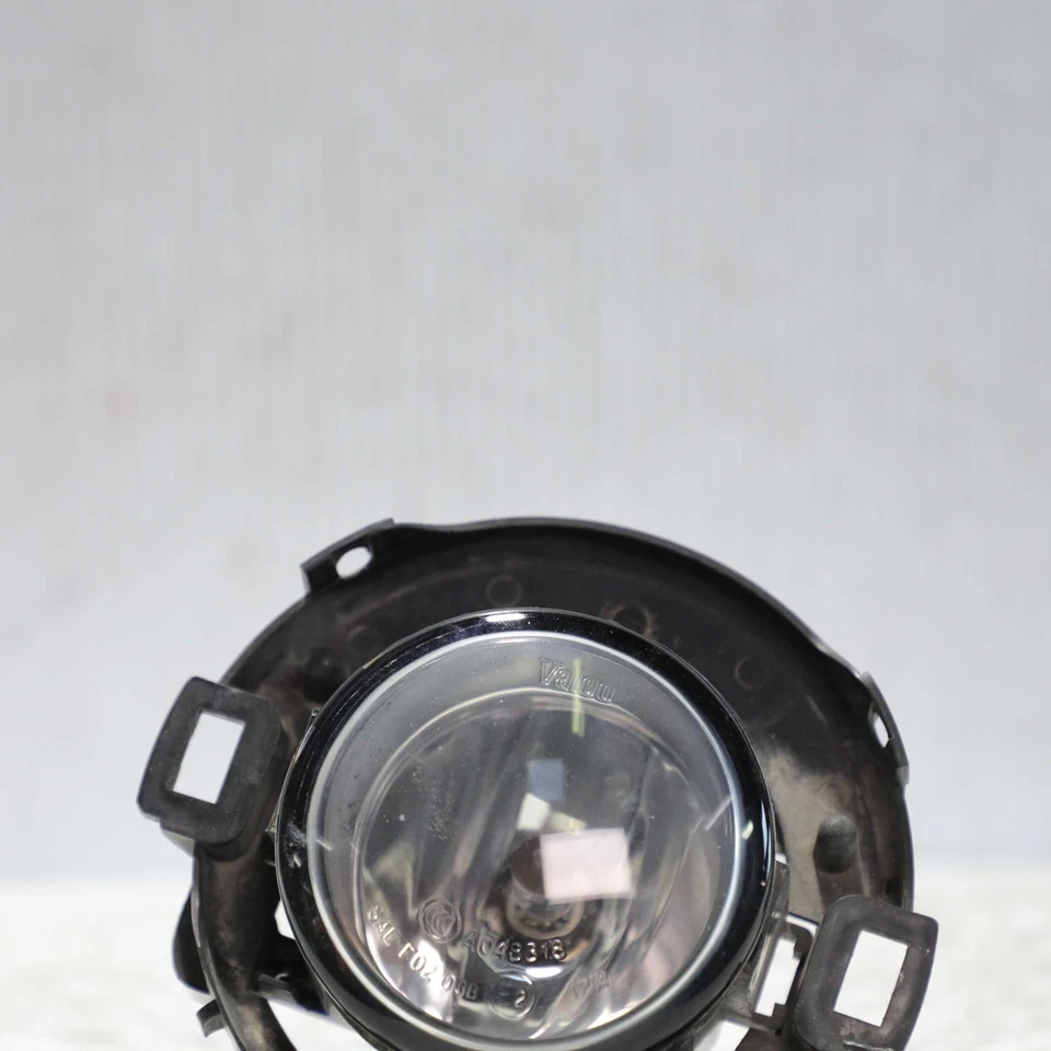 Luz antiniebla halógena Nissan Xterra 2005-2015 2010-2019 Nissan Frontier OEM Foto 3 de 4