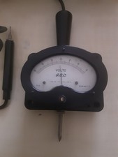 G E C Vintage/Antique Volt Meter + Leather box*(Made In England)     (#277)