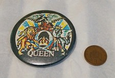 Queen Vintage Badge