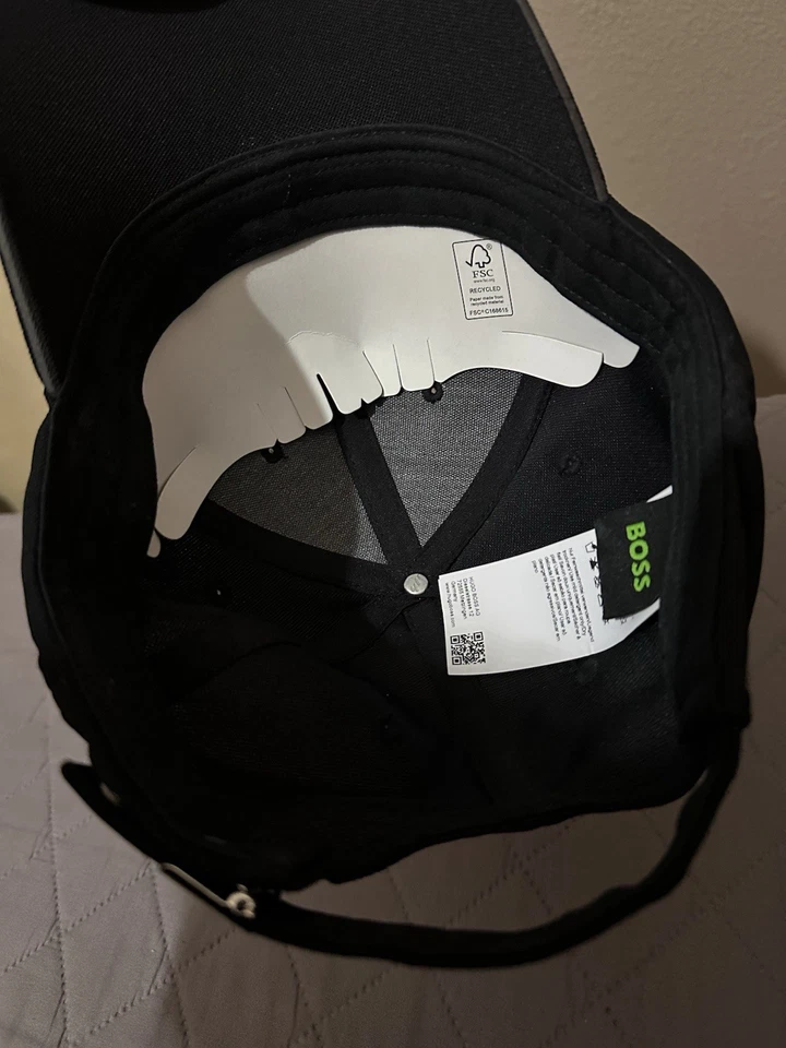 Sombrero ajustable Hugo Boss para hombre Foto 2 de 3