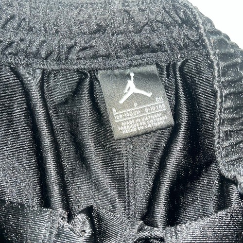 Nike Air Jordan Boy's SM Mesh Black Basketball Athletic Shorts - Picture 3 of 4