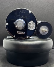 Rare Vintage New Old Stock Ambassadeur 5001C Bait-caster w/Case Left Hand