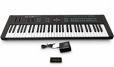 Yamaha DX27 FM Synthesizer 61-Key Tested w/ AC Adapter Excellent from Japan - Image 1 of 4