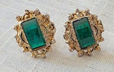 Vintage Victorian Revival Emerald Green Clip on earrings..