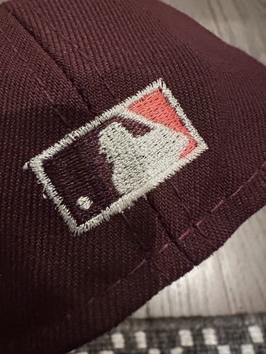 Exclusive New Era Boston Red Sox Hat w Pink UV 7 1/8 Red Velvet - Afbeelding 4 van 6