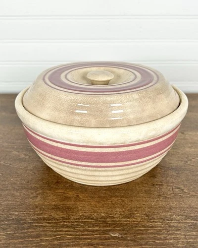 Hull Beehive Bowl Mauve Red Stripe Stained Bowl w/ Lid casserole dish