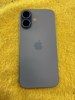 iPhone 17