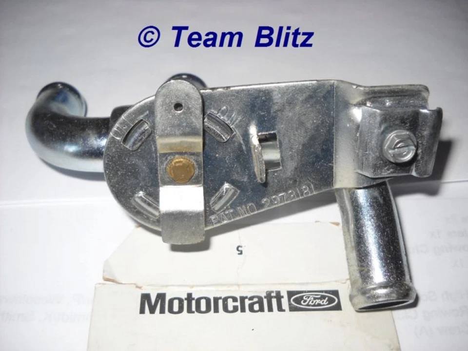 Válvula calefactora Ford Capri original de fábrica nueva con abrazadera Foto 3 de 4