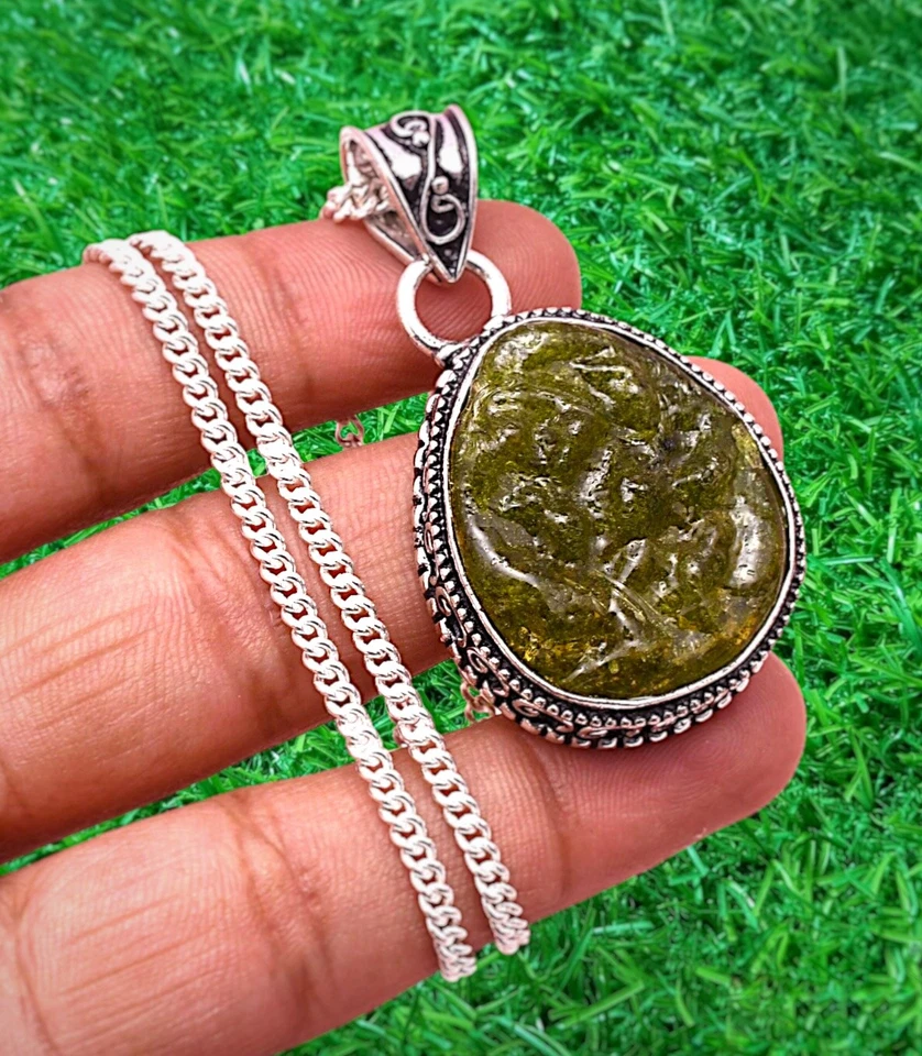 Colgante de plata de ley 925 moldeavita colgante de piedras preciosas hecho a mano. Foto 3 de 3