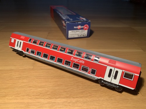 *** Tillig Doppelstockwagen „DB Regio AG“ Zug Café Reisezugwagen TT 13792 *** | Zustand: Gebraucht