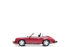 KK Scale 1:18 Porsche 911 SC Targa in Wine Red Metallic