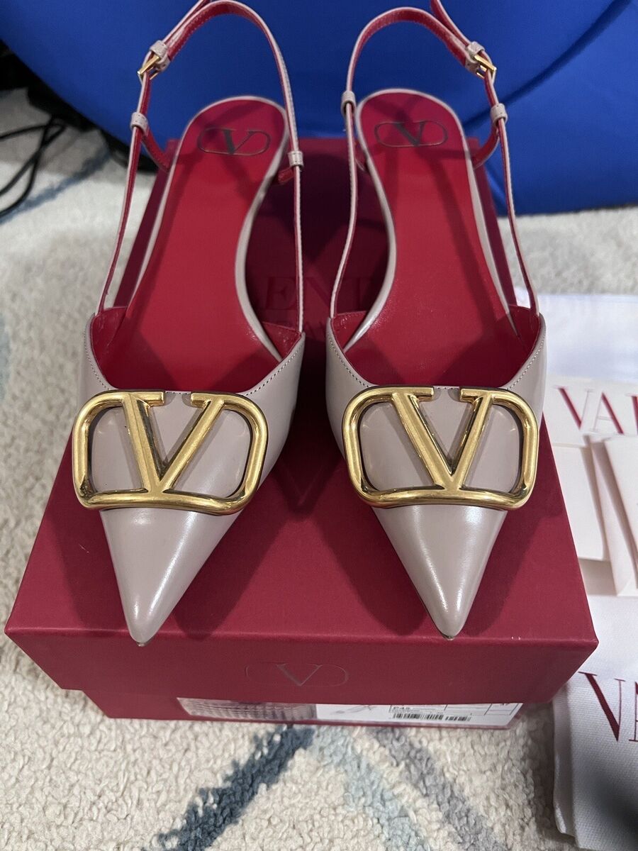 Valentino Garavani V Logo Leather Slingback pumps 37 | eBay Valentino Garavani V Logo Leather Slingback pumps 37 | eBay