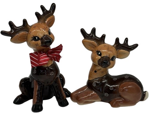 2 Vintage Ceramic Christmas Reindeer Kitch Figurines Hand Painted Red Bow - Picture 2 of 11