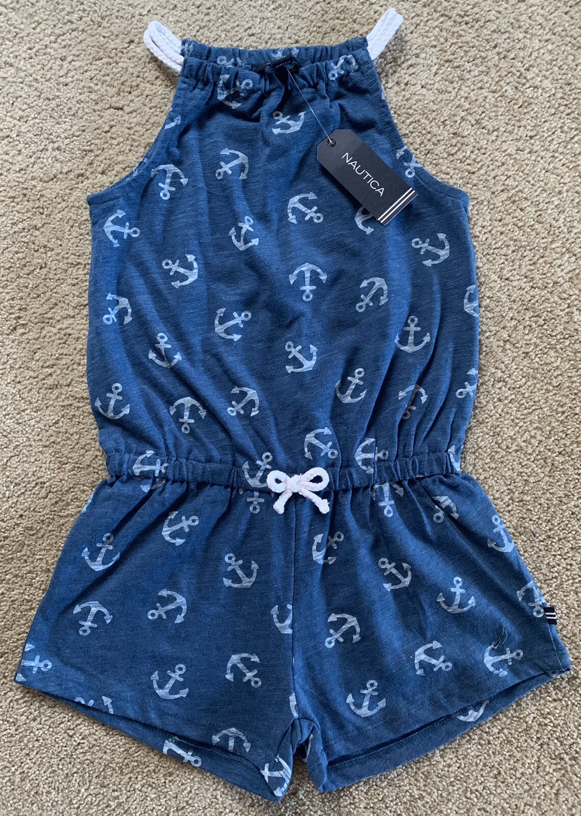 Picture 1 of 5