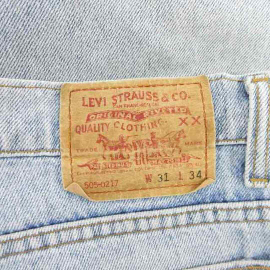 Levi