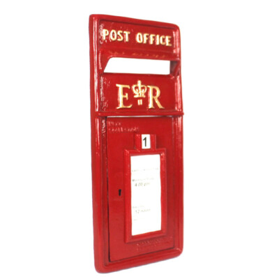 Elizabeth Regina rote ER Postfront