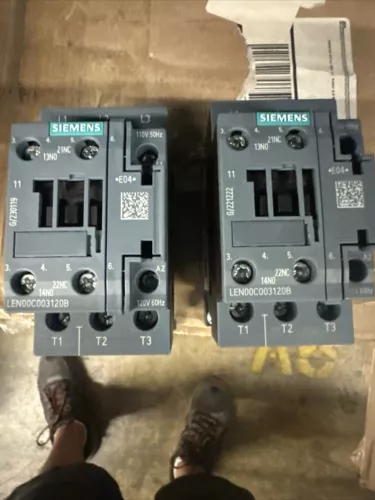 Lot of 2 SIEMENS LEN00C003120B CONTACTOR 30A 3NO 110/120V 50/60HZ NNB