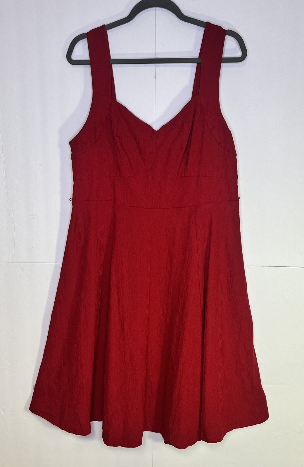 Torrid Sundress  18 Red knee length cocktail stretch no belt zip back skater-image