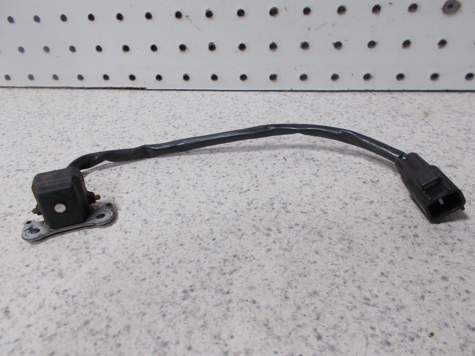 Kawasaki Mule 4010 2021 / KAF 620 / Ignition Pulse Trigger Coil 59026