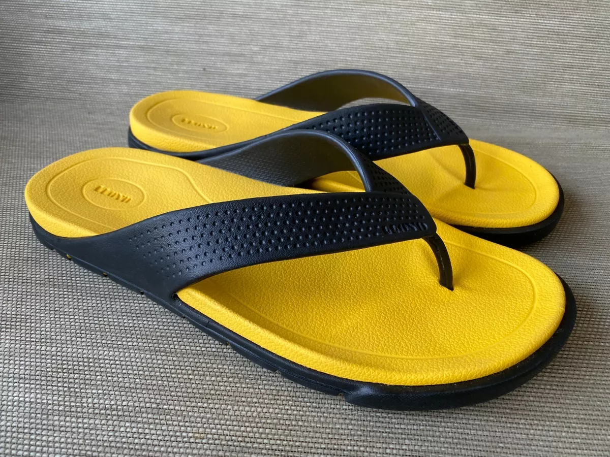 Buy Black Flip Flop & Slippers for Men by LOUIS PHILIPPE Online