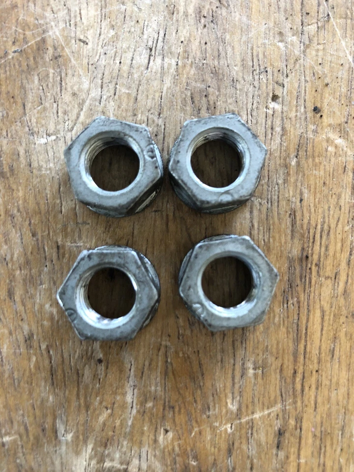 Mercury Milan 2008 2,3 L convertidor de par tuercas Foto 2 de 4