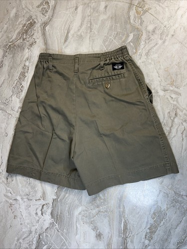 Vintage 90er Dockers hoch taillierte Damenshorts 8 khaki grün/braun Farbton mit Falten - Bild 6 von 7