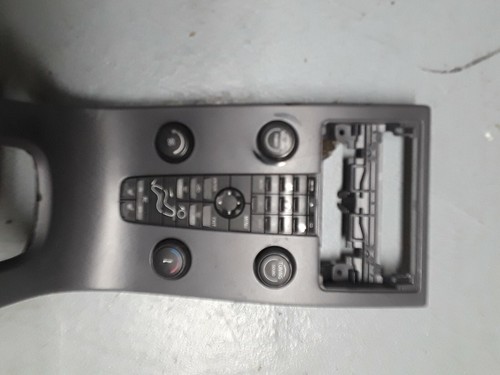 2006 Volvo S40 Dash Bezel A/C Climate Control OEM - Picture 7 of 7