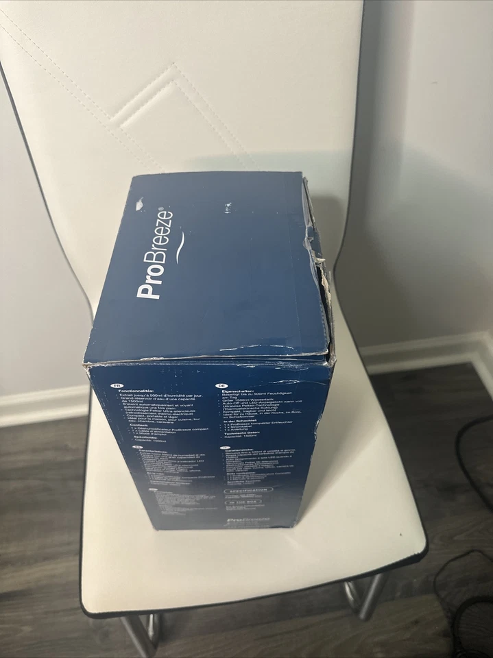 Deshumidificador Pro Breeze 2200 pies³, un dispositivo compacto y portátil. Foto 4 de 4