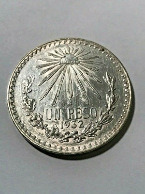 1932 .720 FINE SILVER MEXICO CAP /& RAYS 1 UN PESO CHOICE BU