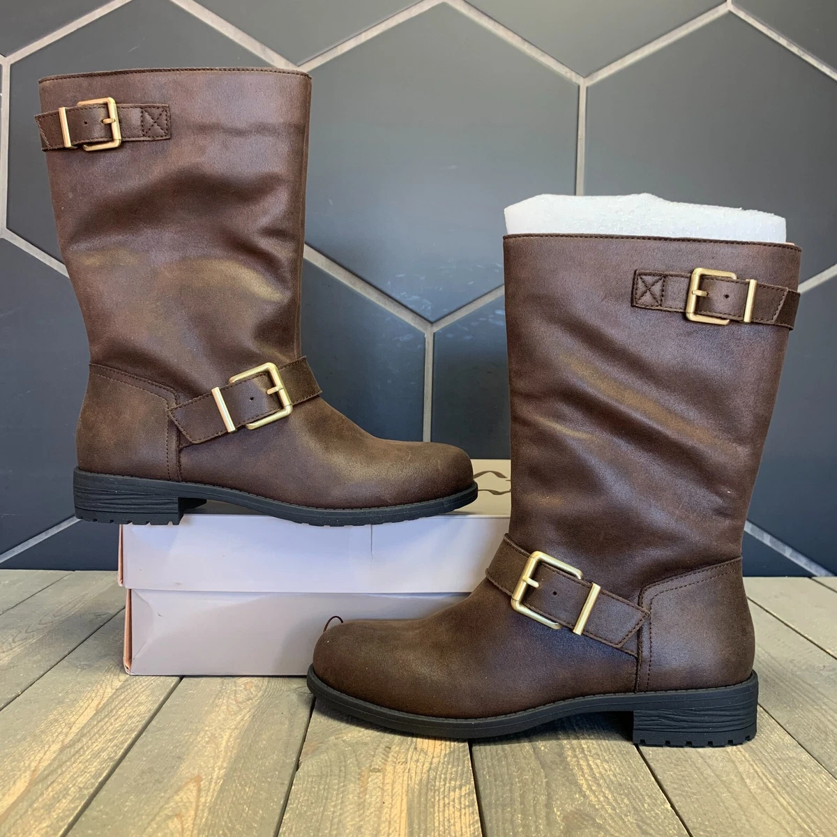 Crown vintage virassi shop wide calf boot