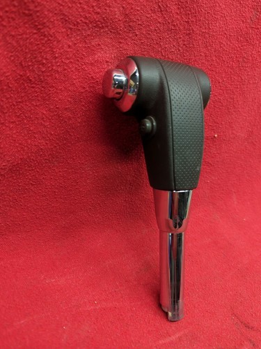 2005 - 2019 Nissan Xterra Frontier Pathfinder 4WD Auto Transmission Shifter KNOB - Picture 3 of 4