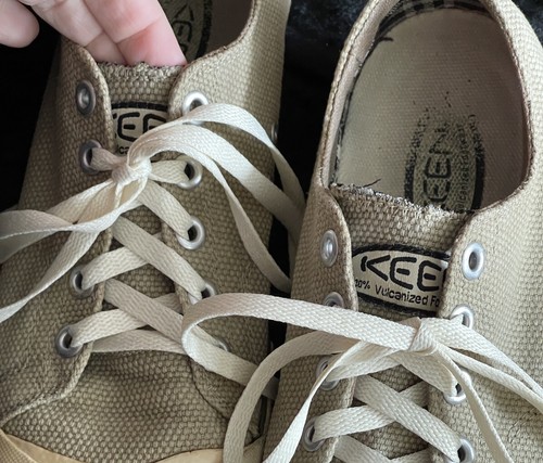 Keen (retired) VENTURA W/Sz 9 M/ Sz 7 Washable Canvas lace-up sneakers CLEAN! - Picture 11 of 12