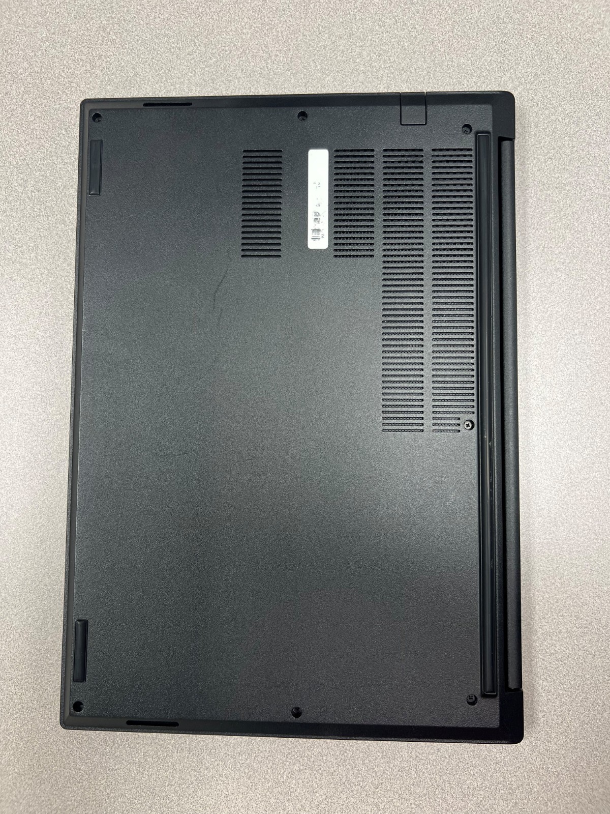 Lenovo ThinkPad E14, 14-Inch Laptop, with Intel Core i5 10th Gen., 930 GB HDD (Hard Disk Drive), Windows 10 Pro