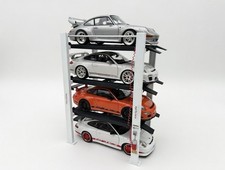 Modellbau 4 Modell Hebebühne 1:18  Modellbau Diorama Werkstatt fertig gebaut