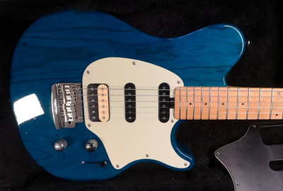 Music Man Axis Sport HSS USA E Gitarre mit Original Koffer