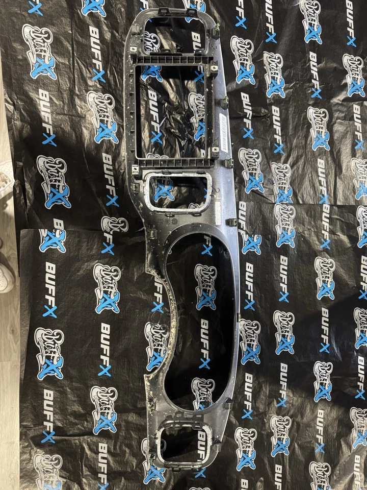 2015-2022 道奇充电器 BEZEL TRIM DRIVER DASH 收音机装饰原始设备制造商 — 第 2/2 张图片