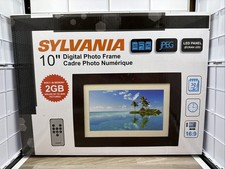 New Open Box Sylvania SDPF1089 10" LED Wood Finished Digital Photo Frame 2GB