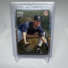1995 Bowman Minor League MVP Derek Jeter Rookie Card New York Yankees. rookie card picture