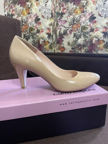 Women Carlo Pazolini Heels Beige Leather 39