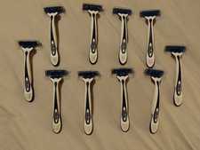 Gillette Skinguard Sensitive Disposable Shaving Razors, x 10 (Open Pack)