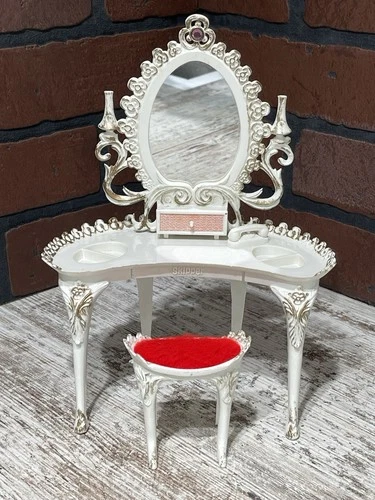 BARBIE 1965 SKIPPER JEWELED VANITY by SUSY GOOSE VINTAGE ORIGINAL W/ SEAT SUZY