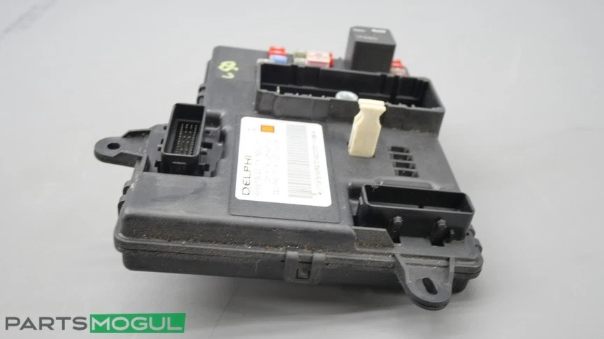 06-10 Unidad de módulo de control de carrocería Saturn Sky Pontiac Solstice BCM BCU 25865163 OEM Foto 3 de 4