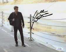 Luke Mitchell Blindspot Autographed Signed 8x10 Photo COA 