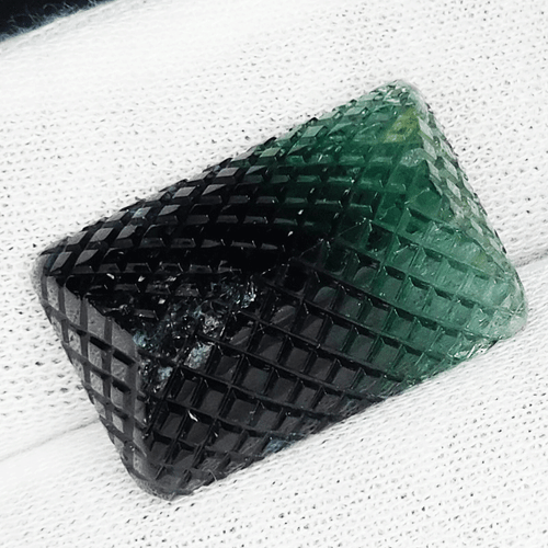 31.24Cts Best Crystal Natural Bi Color Tourmaline Flower Octagon Carrving...!!  - Picture 2 of 2