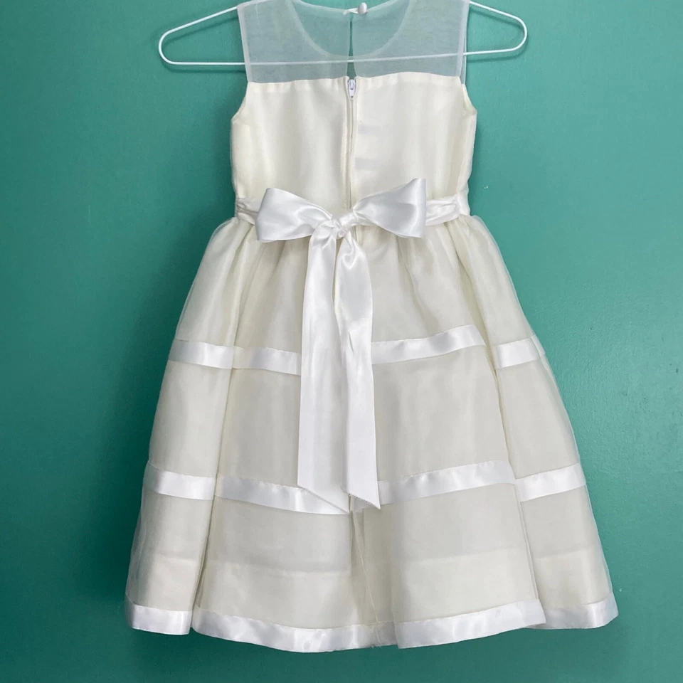 Precioso vestido y chal retrato boda de Pascua Sylvia Whyte talla 4 nuevo estado Foto 3 de 4