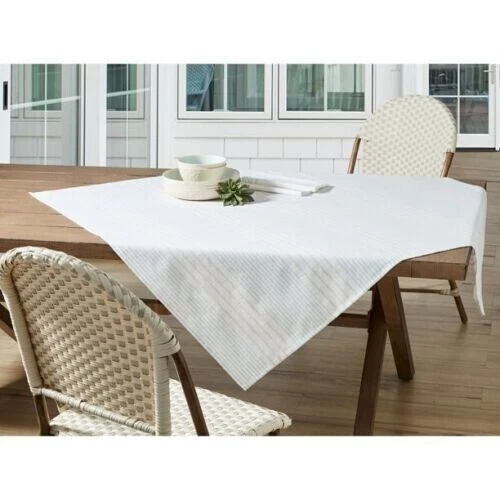 Set of 2 Table Throws - Ashwell Stripe & Metallic Cotton Papyrus 50 x 50 - Image 3 of 4