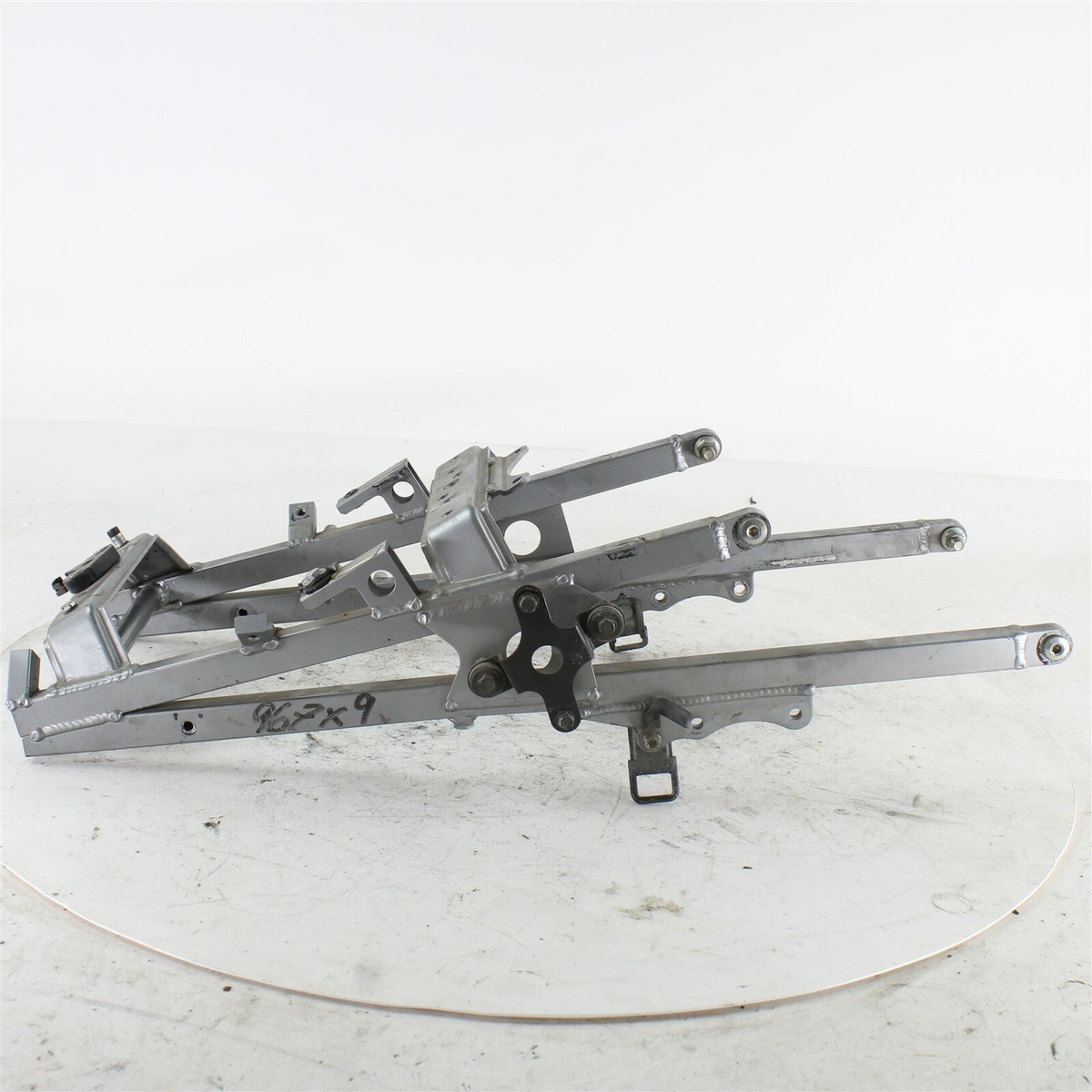1994-1997 Kawasaki Ninja ZX9R ZX9 900 Rear Subframe Sub
