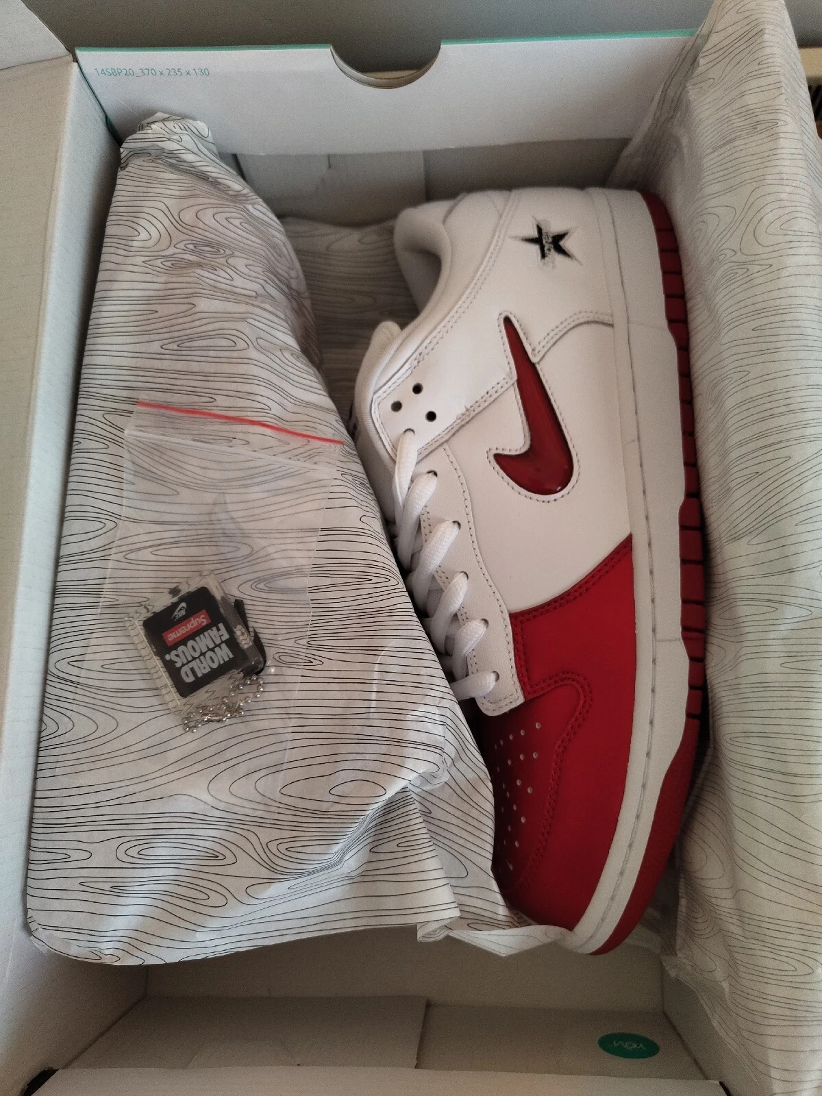 Supreme Dunk Low UK12