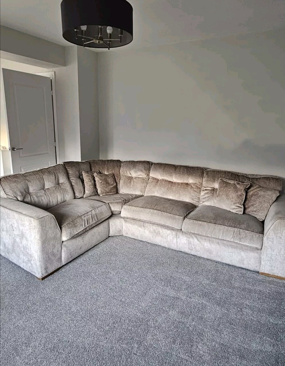 Monroe corner Sofa and matching swivel chair RRP £2720 excellent