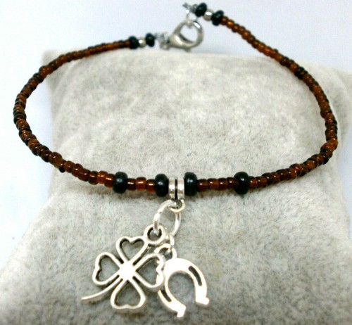 Pulsera " Suerte " con mostacillas marrónes - cierre de mosquetón - Imagen 5 de 5